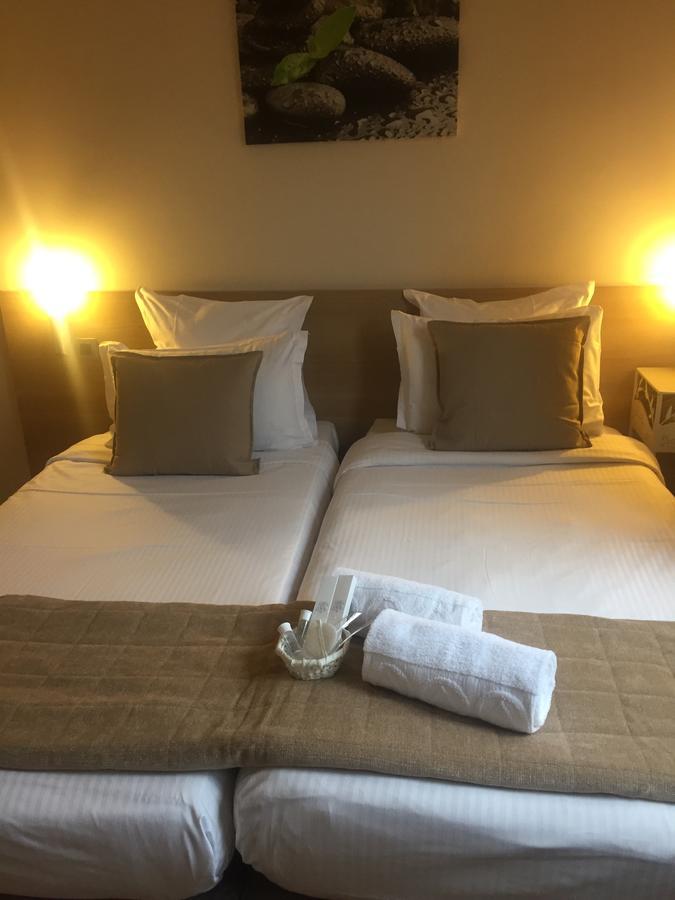 Hotel Le Transat Bleu ダンケルク エクステリア 写真