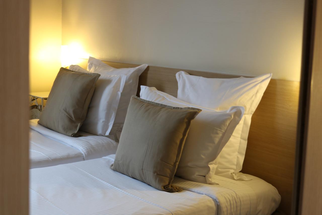 Hotel Le Transat Bleu ダンケルク エクステリア 写真